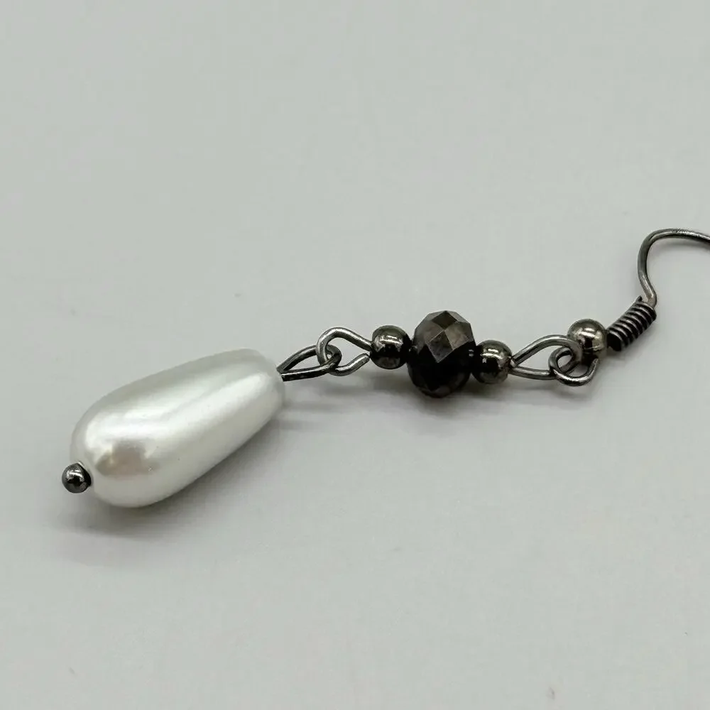Unbranded some hooks